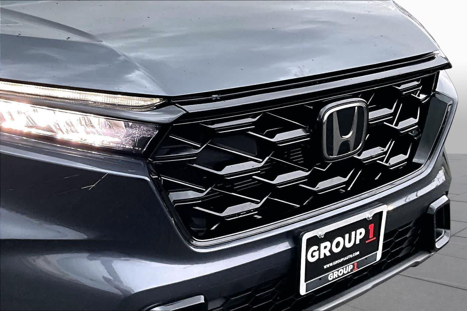 Used 2025 Honda CR-V Sport image 29