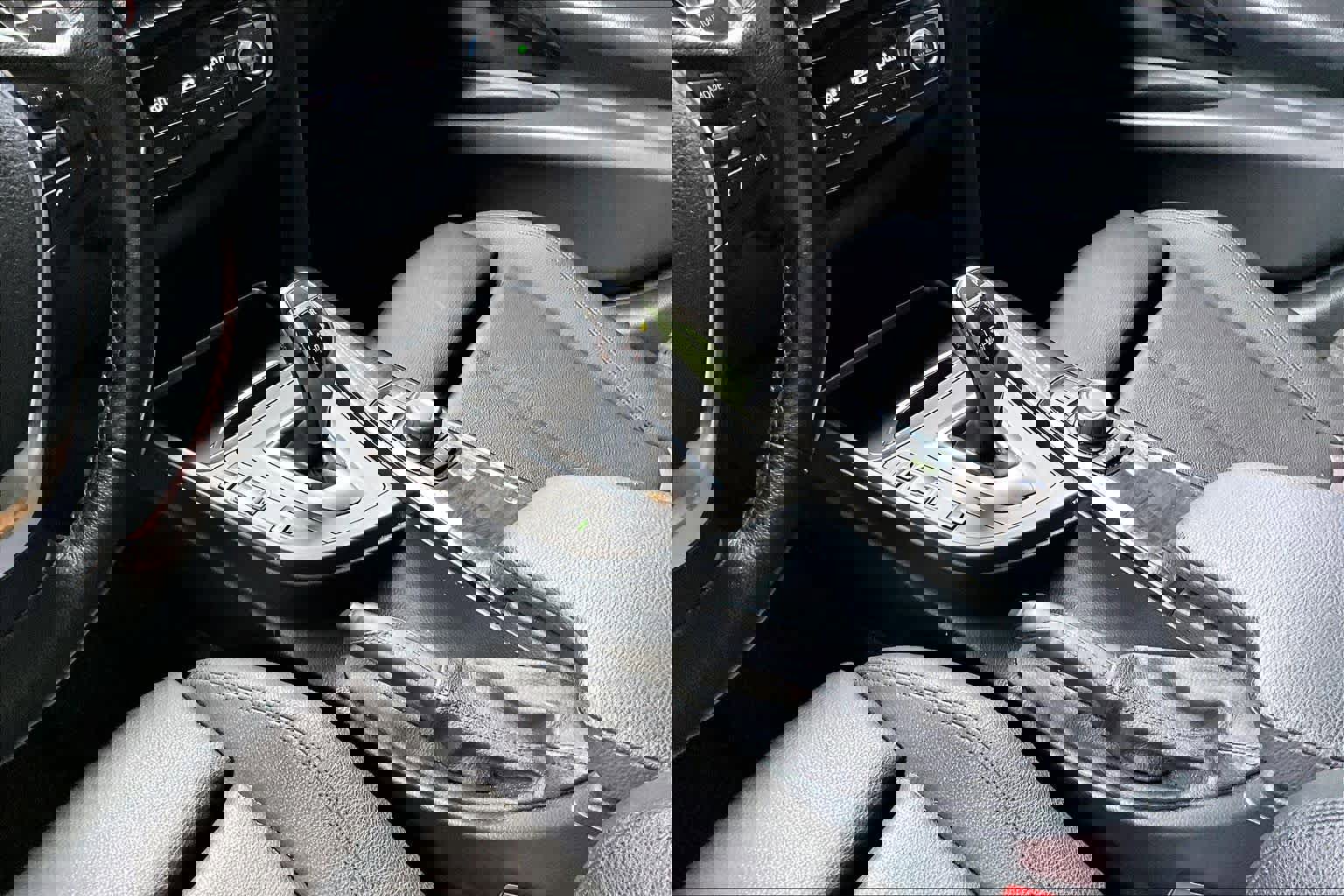 Used 2017 BMW 330i Sedan image 16