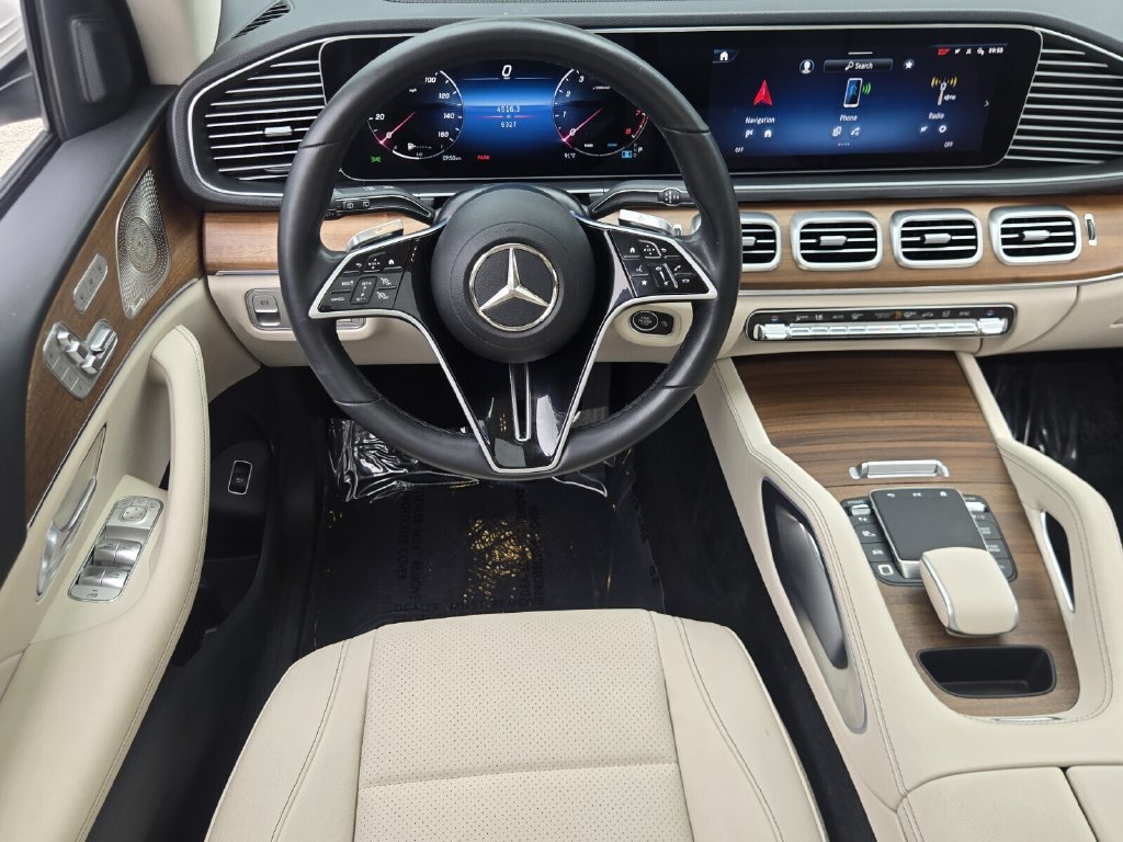 Used 2025 Mercedes-Benz GLE 350 4MATIC image 13