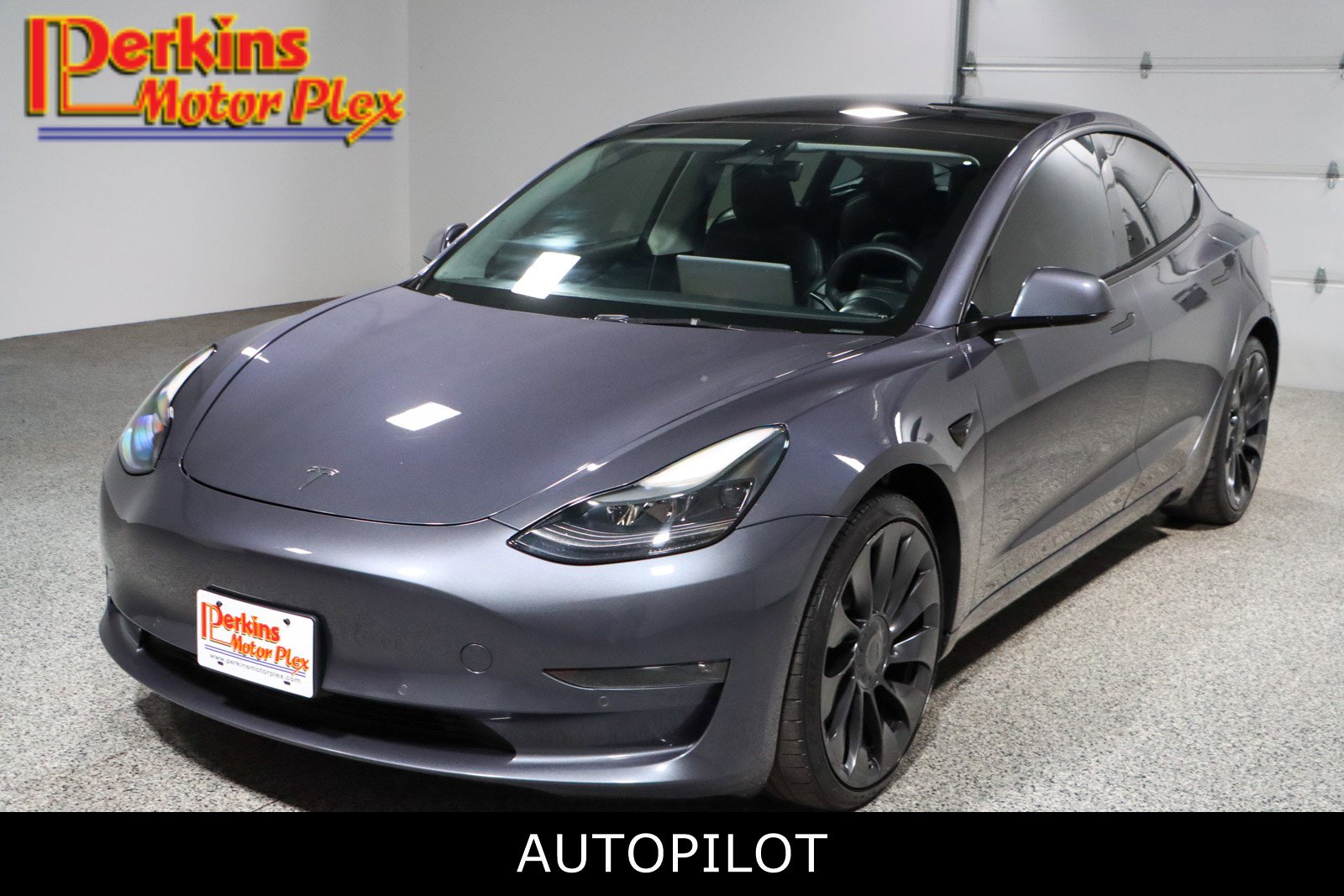 Used 2022 Tesla Model 3 Performance image 1