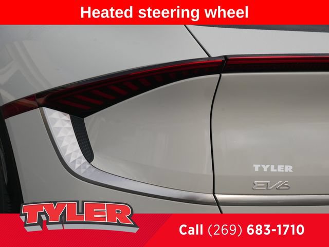 Used 2022 Kia EV6 Wind w/ Wind Technology Package AWD/4WD image 12