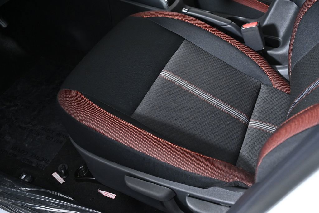 New 2025 Nissan Versa SR w/ Trunk Package image 19