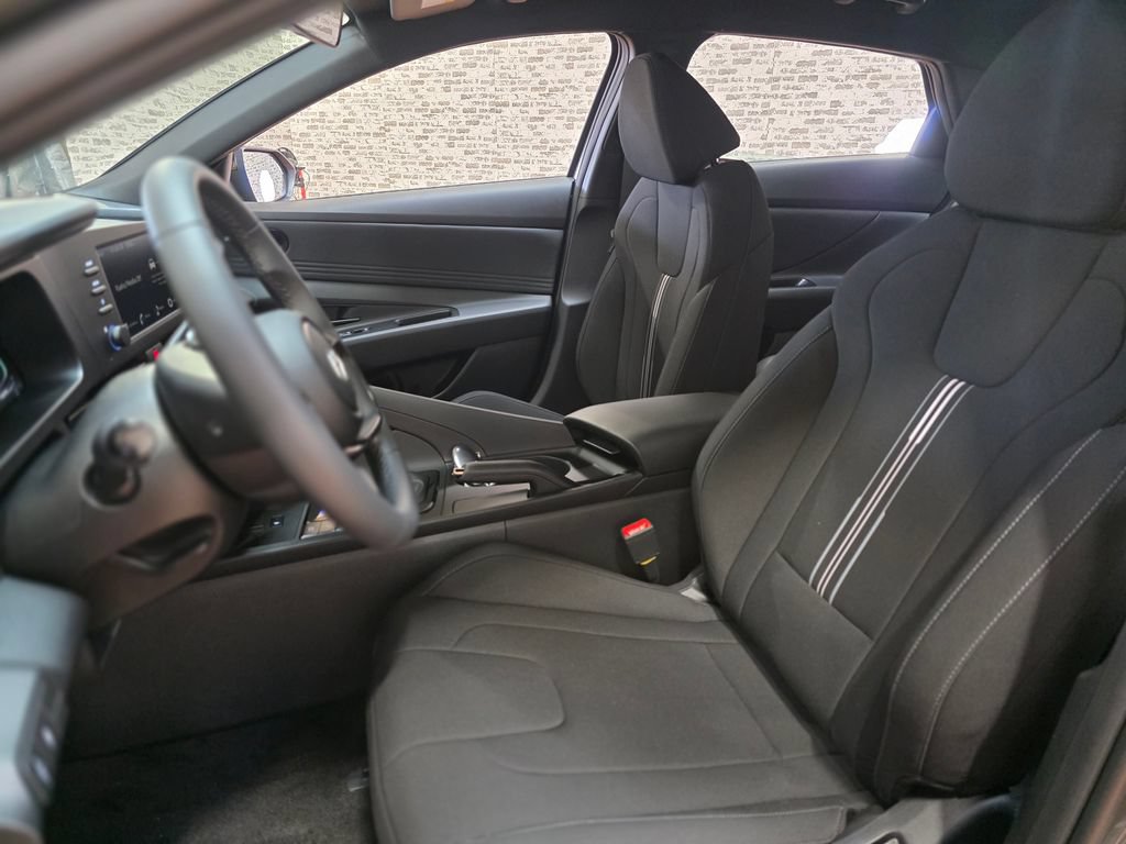 New 2026 Hyundai Elantra N Line FWD image 9