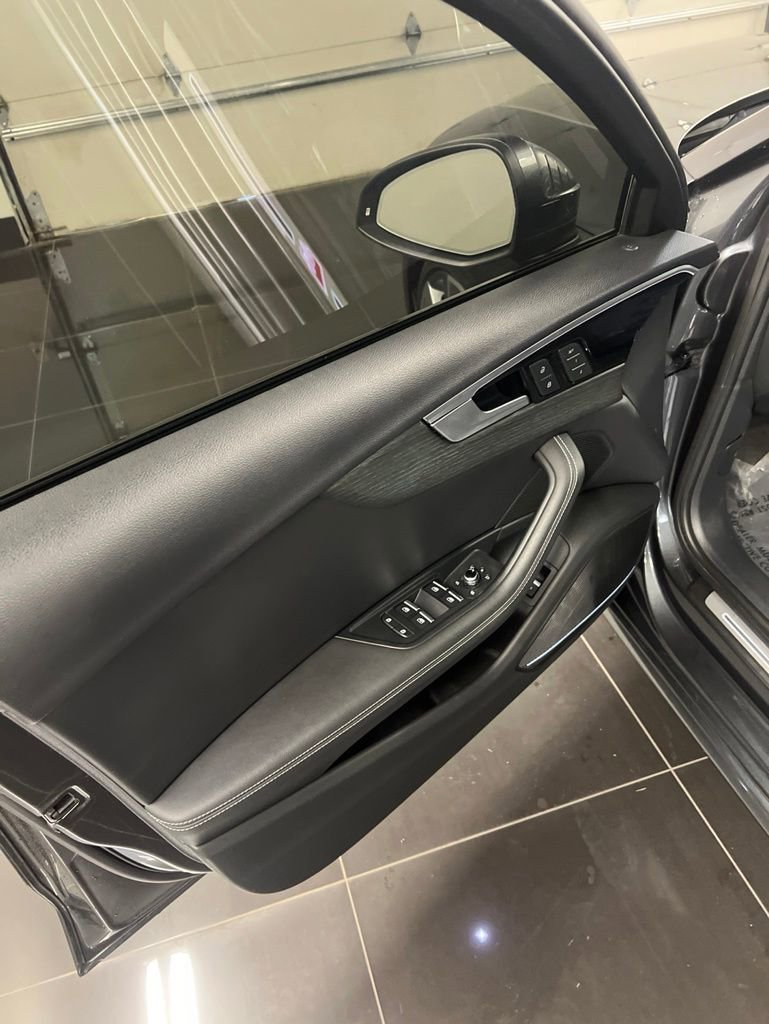 Used 2020 Audi A4 2.0T Prestige w/ Prestige Package AWD/4WD image 12