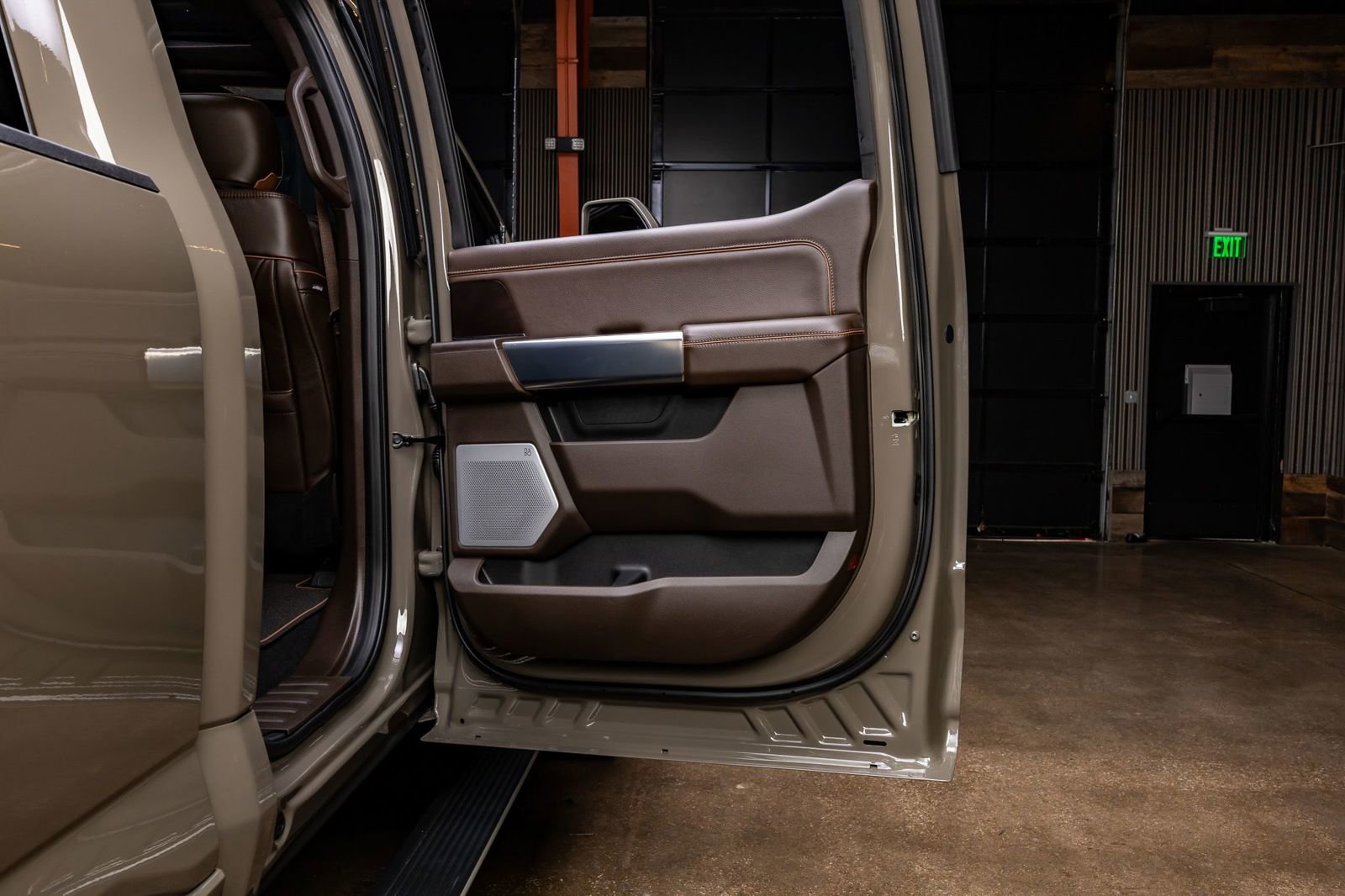 Used 2026 Ford F450 King Ranch w/ Chrome Package image 38