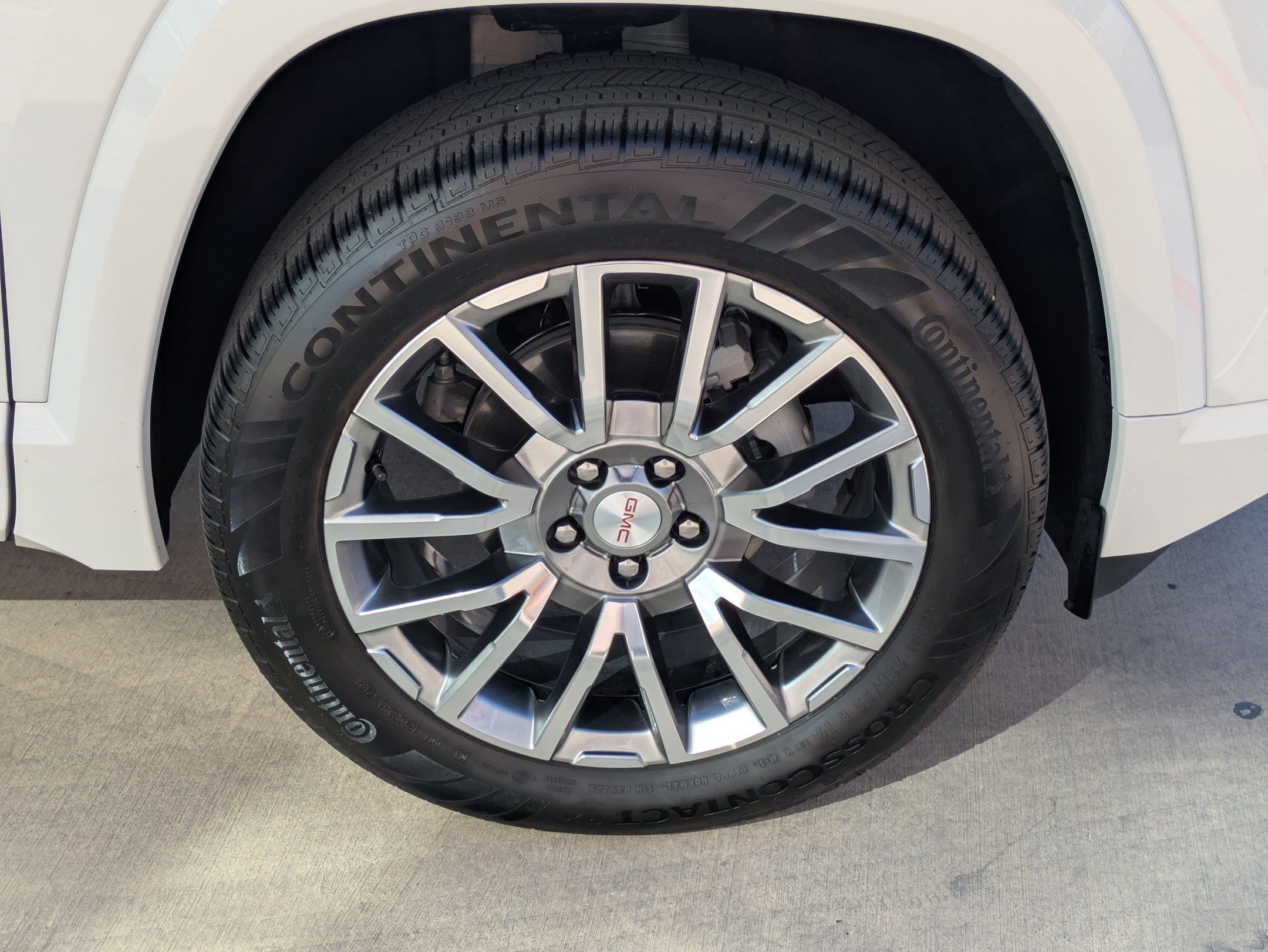 Certified 2026 GMC Terrain Denali AWD/4WD image 13