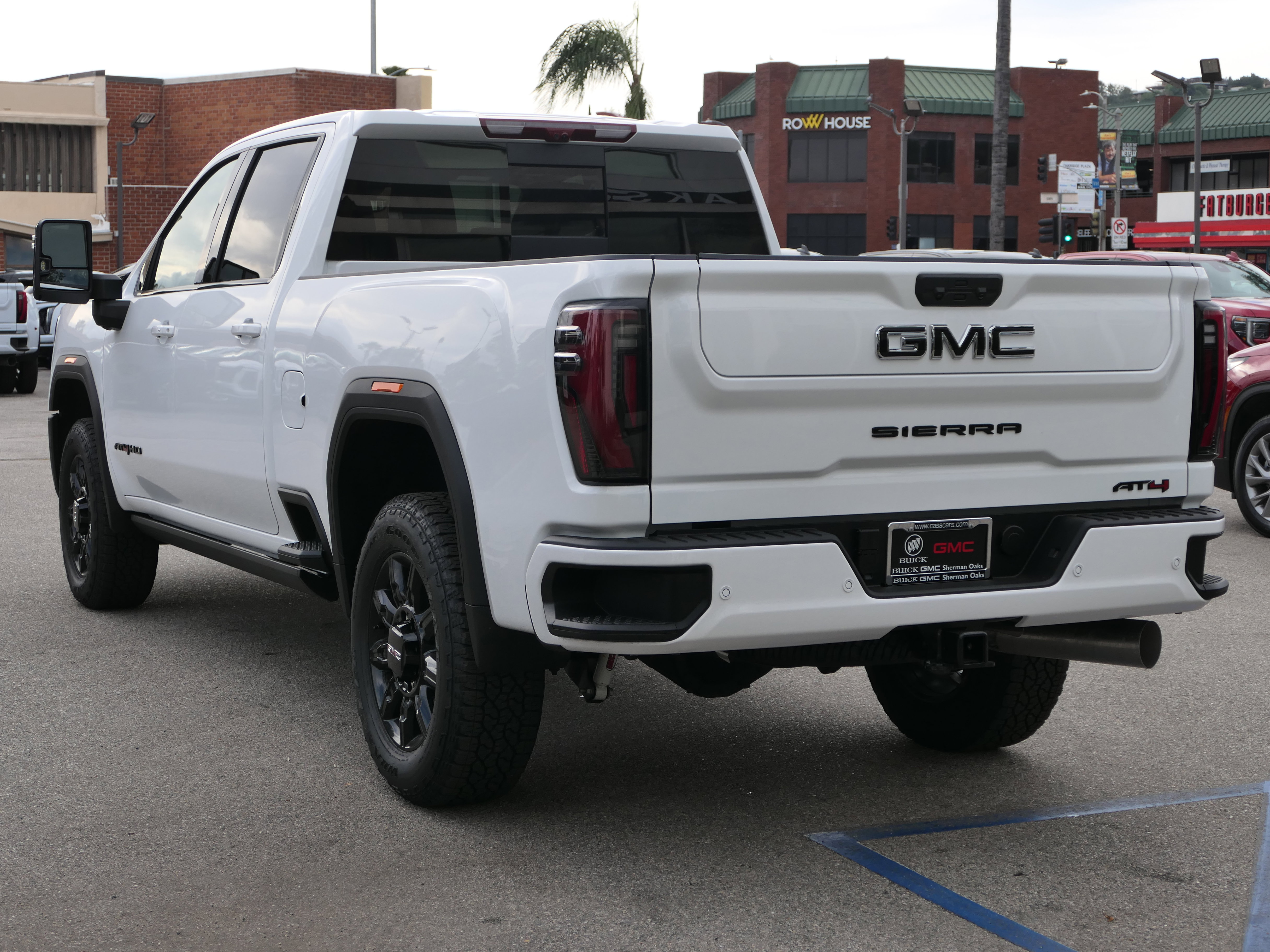 New 2026 GMC Sierra 2500 AT4 w/ AT4 Premium Plus Package AWD/4WD image 3