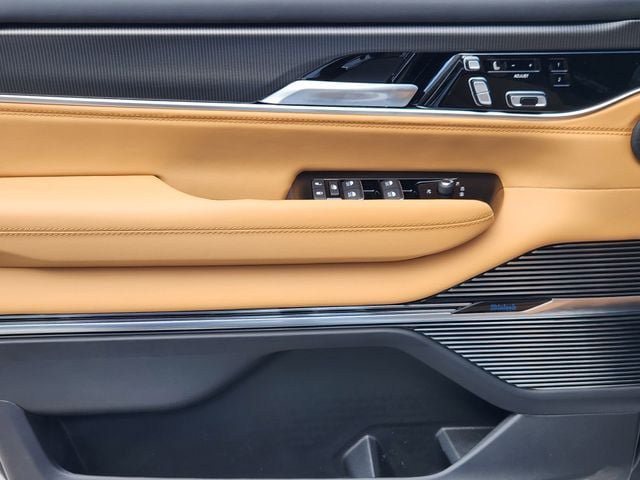 New 2026 Jeep Grand Wagoneer Summit AWD/4WD image 19