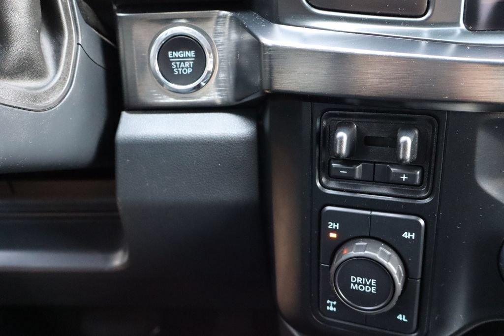 Used 2023 Ford F350 Lariat w/ Sport Appearance Package AWD/4WD image 34