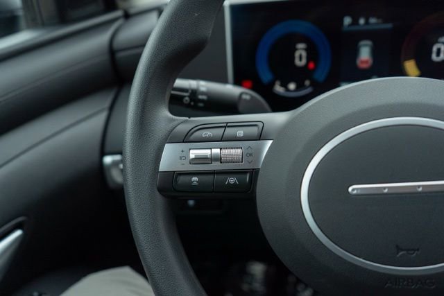 Used 2026 Hyundai Tucson SEL FWD image 17