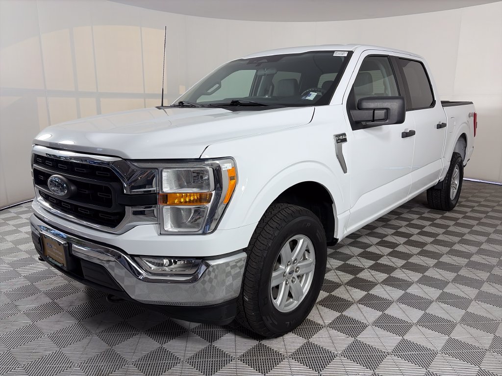 Certified 2022 Ford F150 XLT w/ Trailer Tow Package AWD/4WD image 3