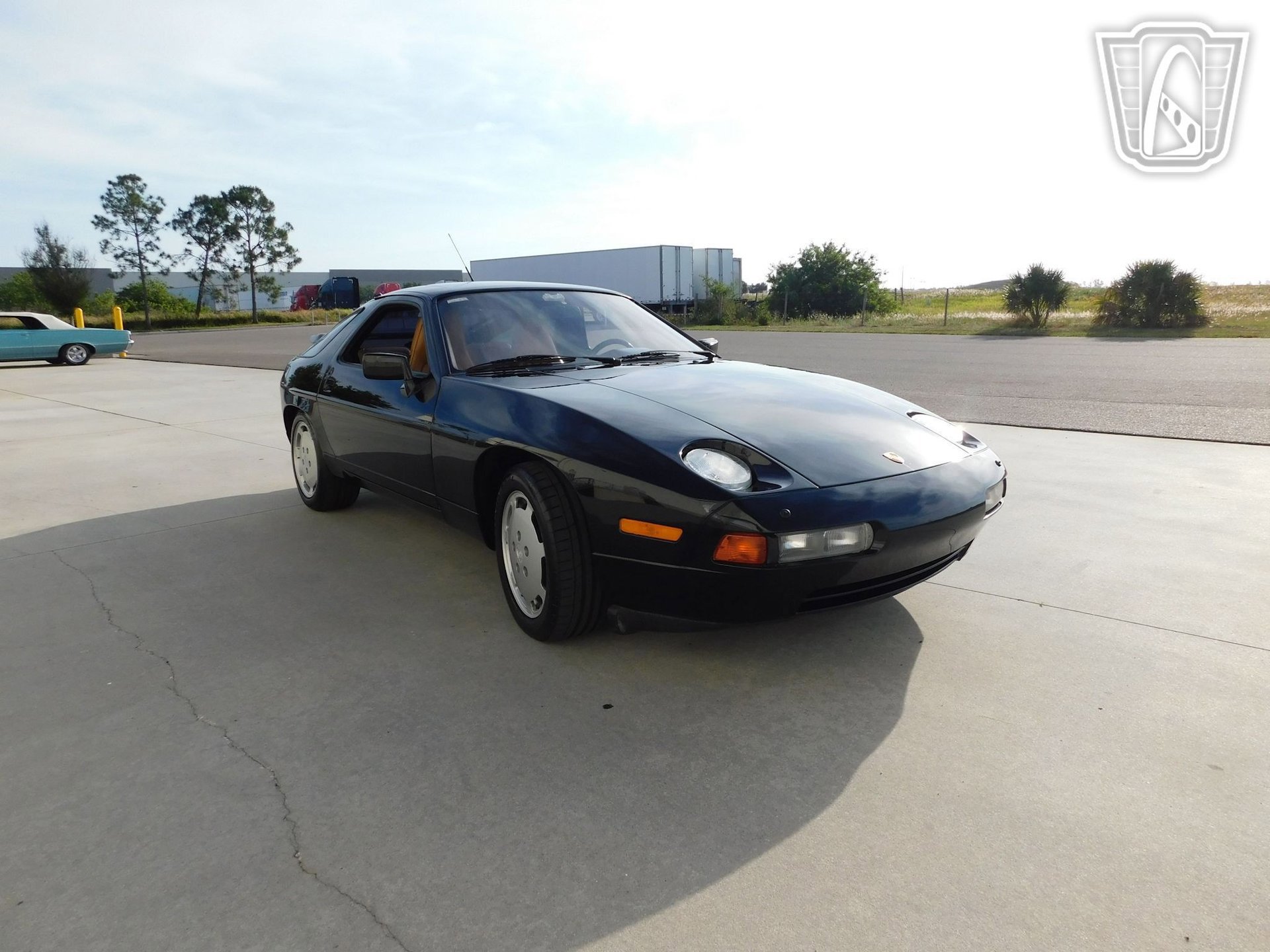 Used 1989 Porsche 928 S4 RWD image 12
