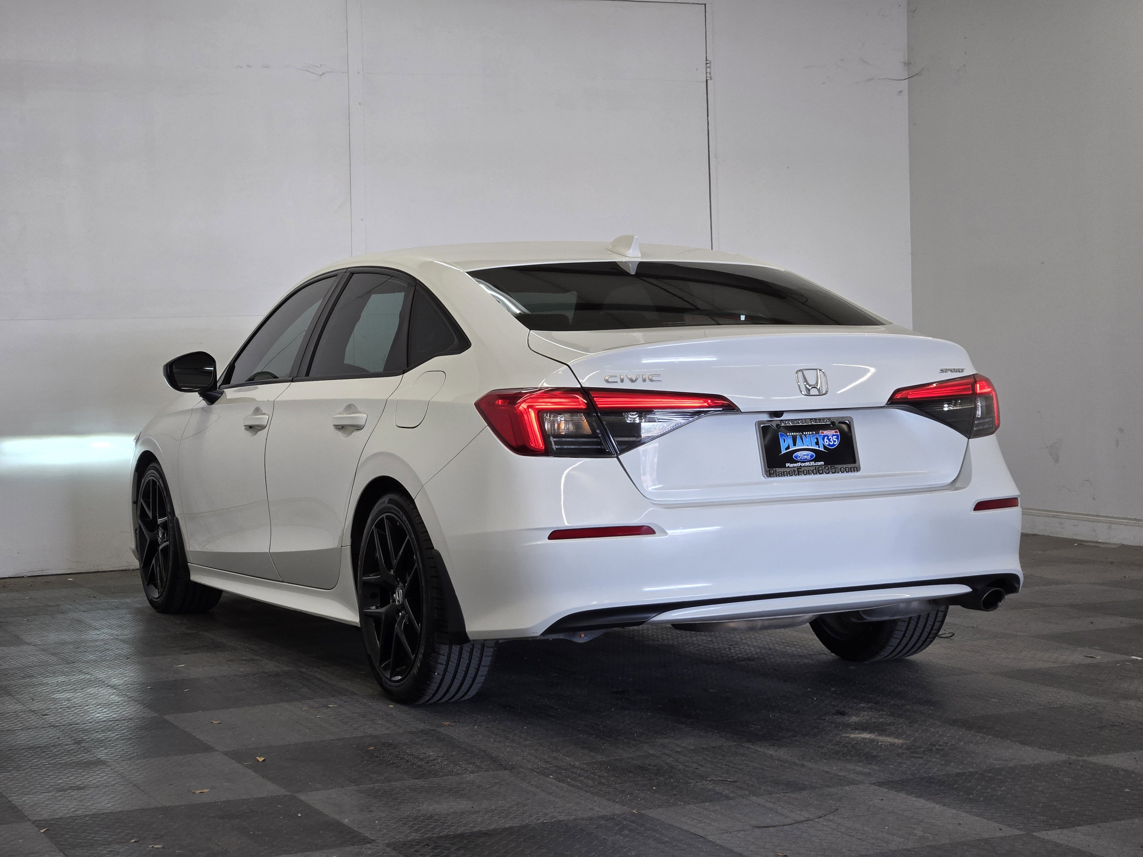 Used 2024 Honda Civic Sport image 7