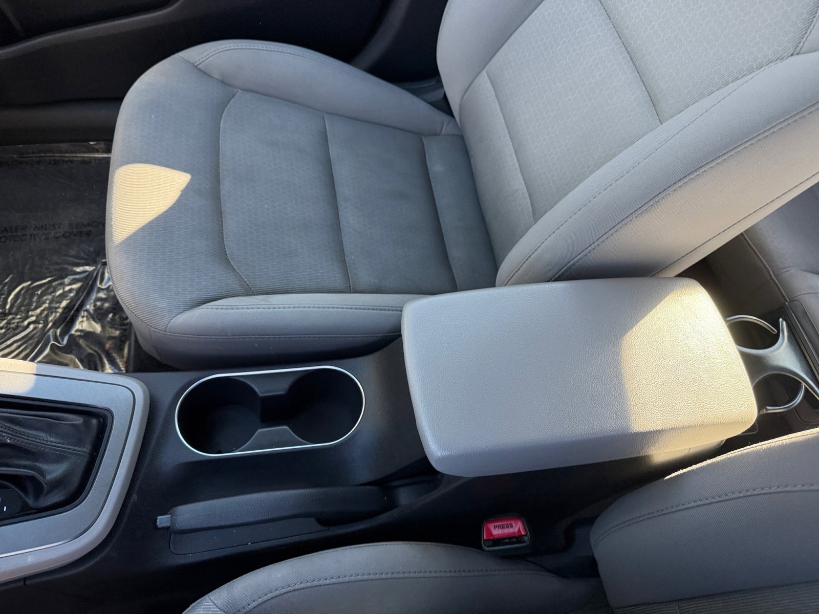 Used 2017 Hyundai Elantra SE image 14