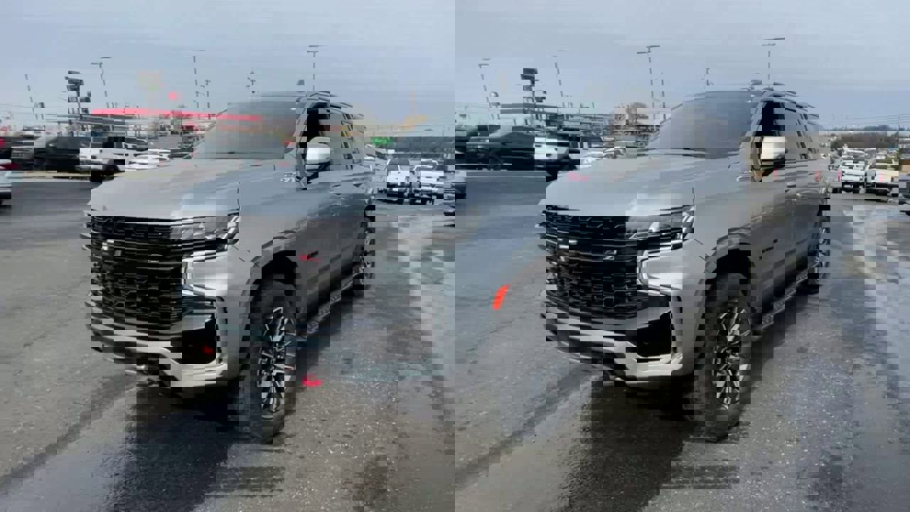 Used 2024 Chevrolet Suburban Z71 w/ Luxury Package image 5