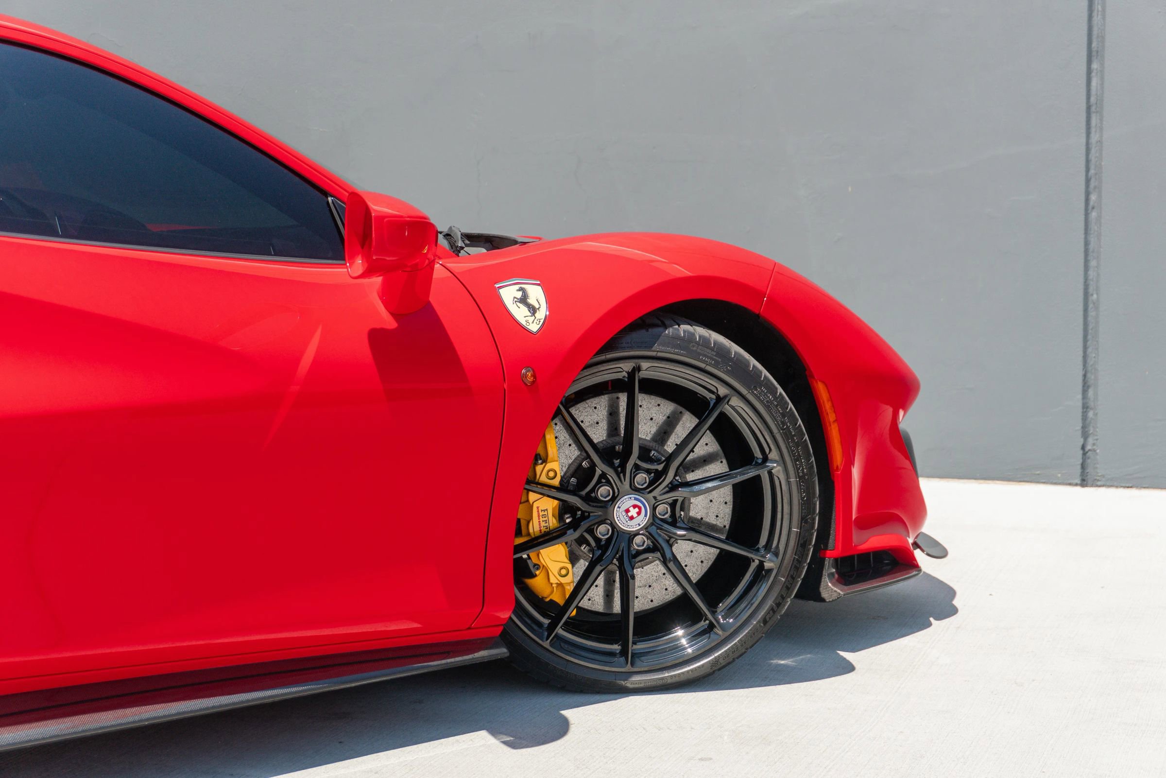 Used 2019 Ferrari 488 Pista Coupe RWD image 46