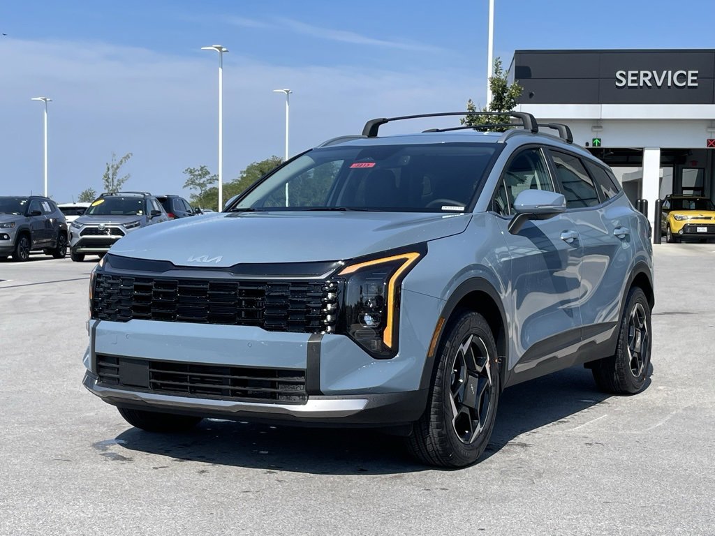 New 2026 Kia Sportage EX image 3