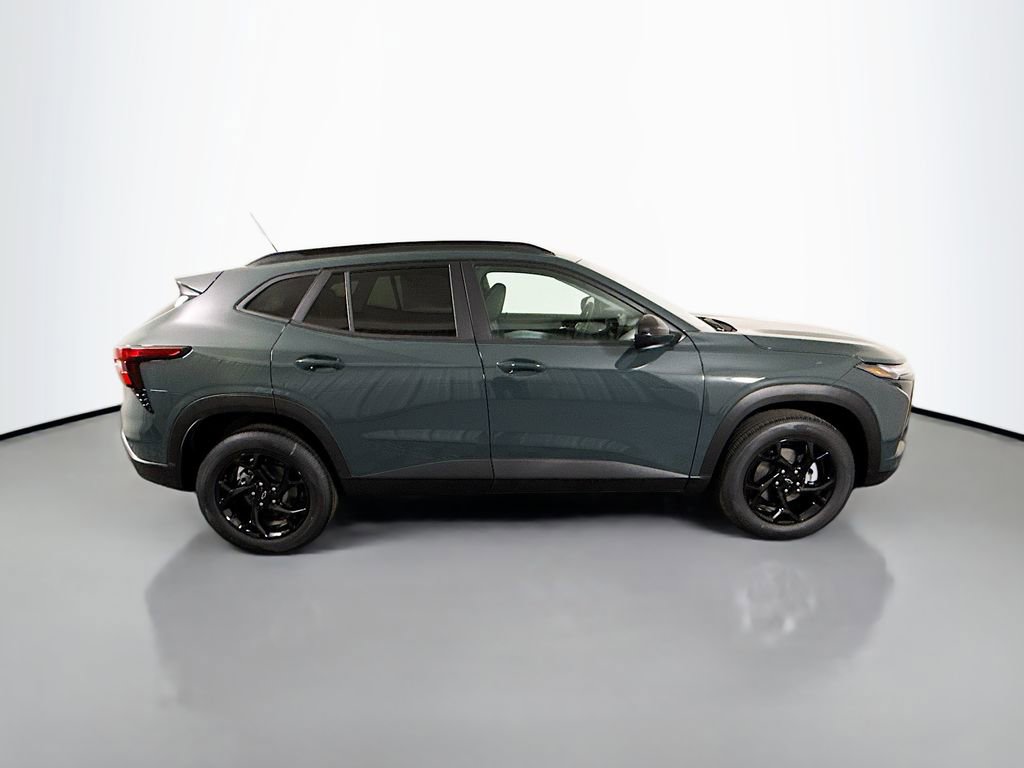New 2026 Chevrolet Trax LT w/ Driver Confidence Package FWD image 8