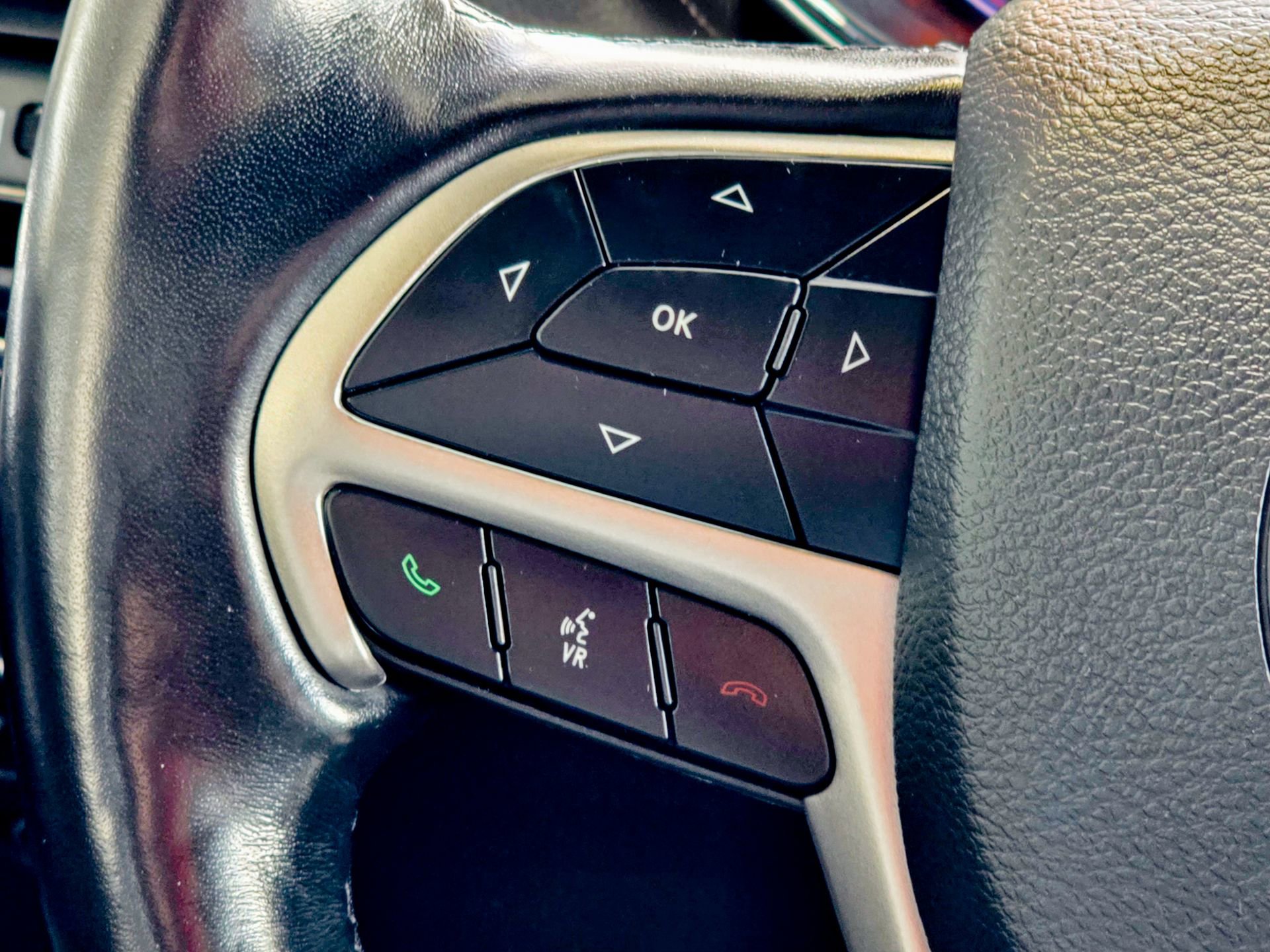 Used 2021 Jeep Grand Cherokee High Altitude image 36