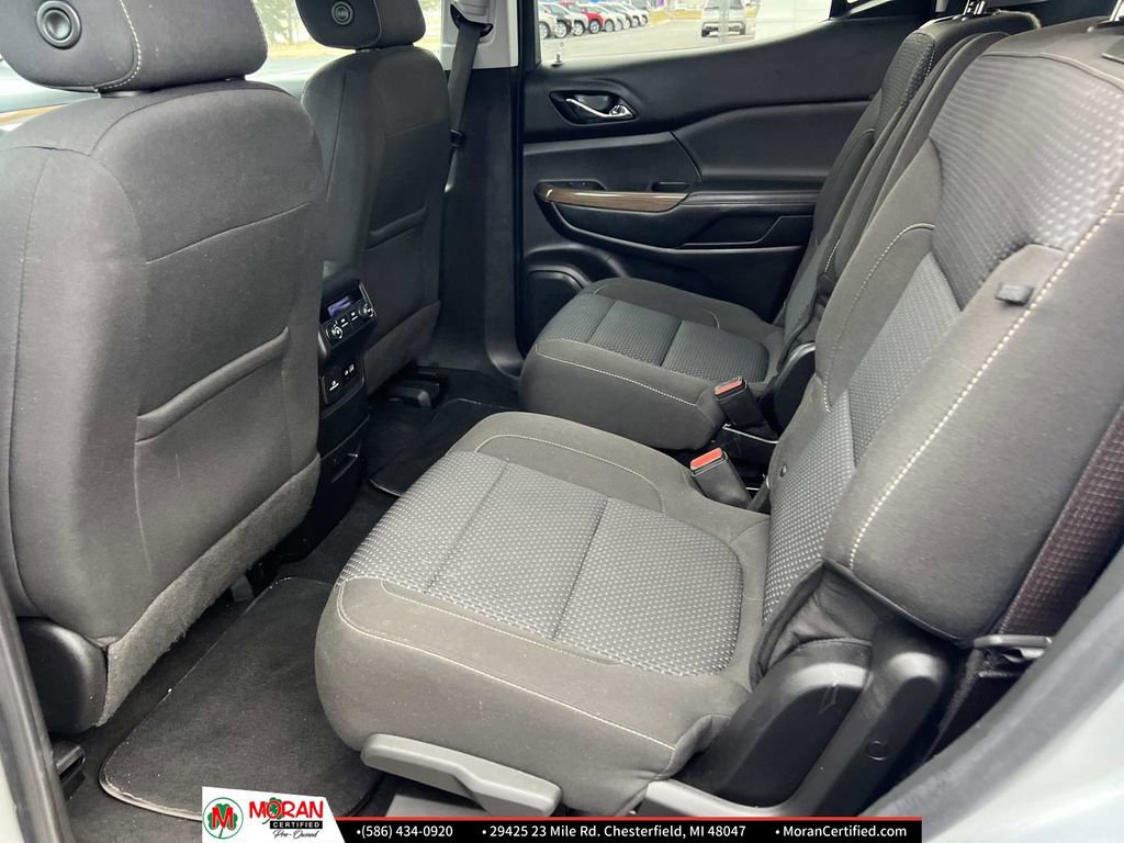 Used 2020 GMC Acadia SLE w/ Driver Convenience Package image 12