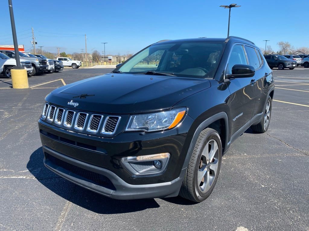 Used 2018 Jeep Compass Latitude w/ Popular Equipment Group image 5