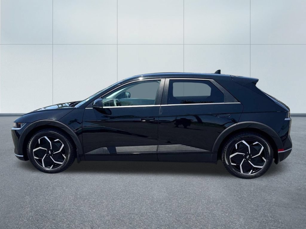 Certified 2024 Hyundai Ioniq 5 SEL RWD image 3
