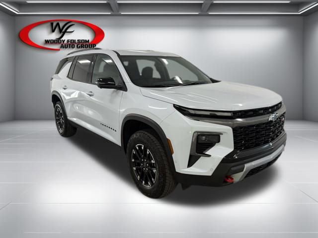 New 2026 Chevrolet Traverse Z71 w/ Enhanced Driving Package AWD/4WD image 3