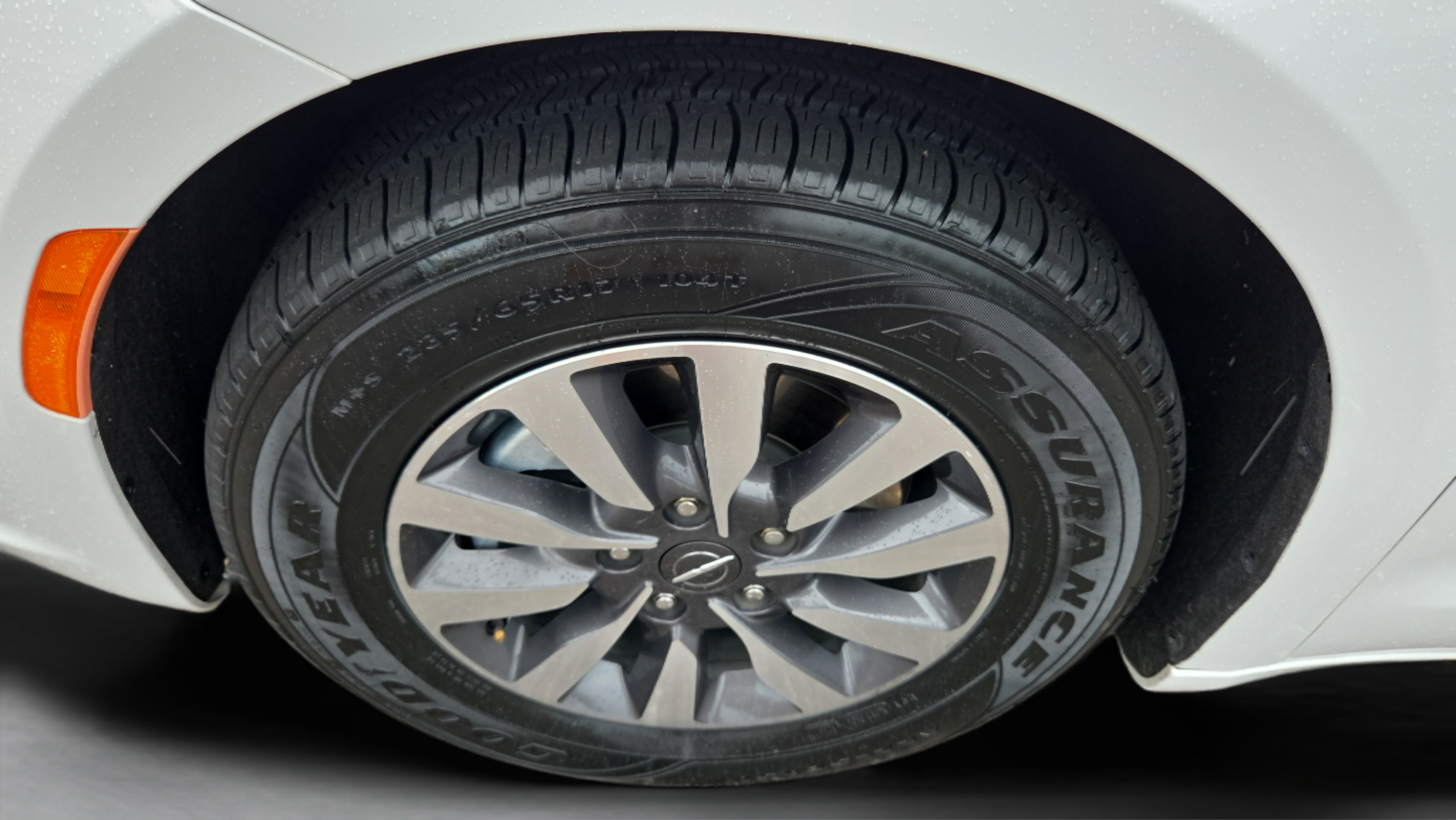 Used 2022 Chrysler Pacifica Touring-L FWD image 28