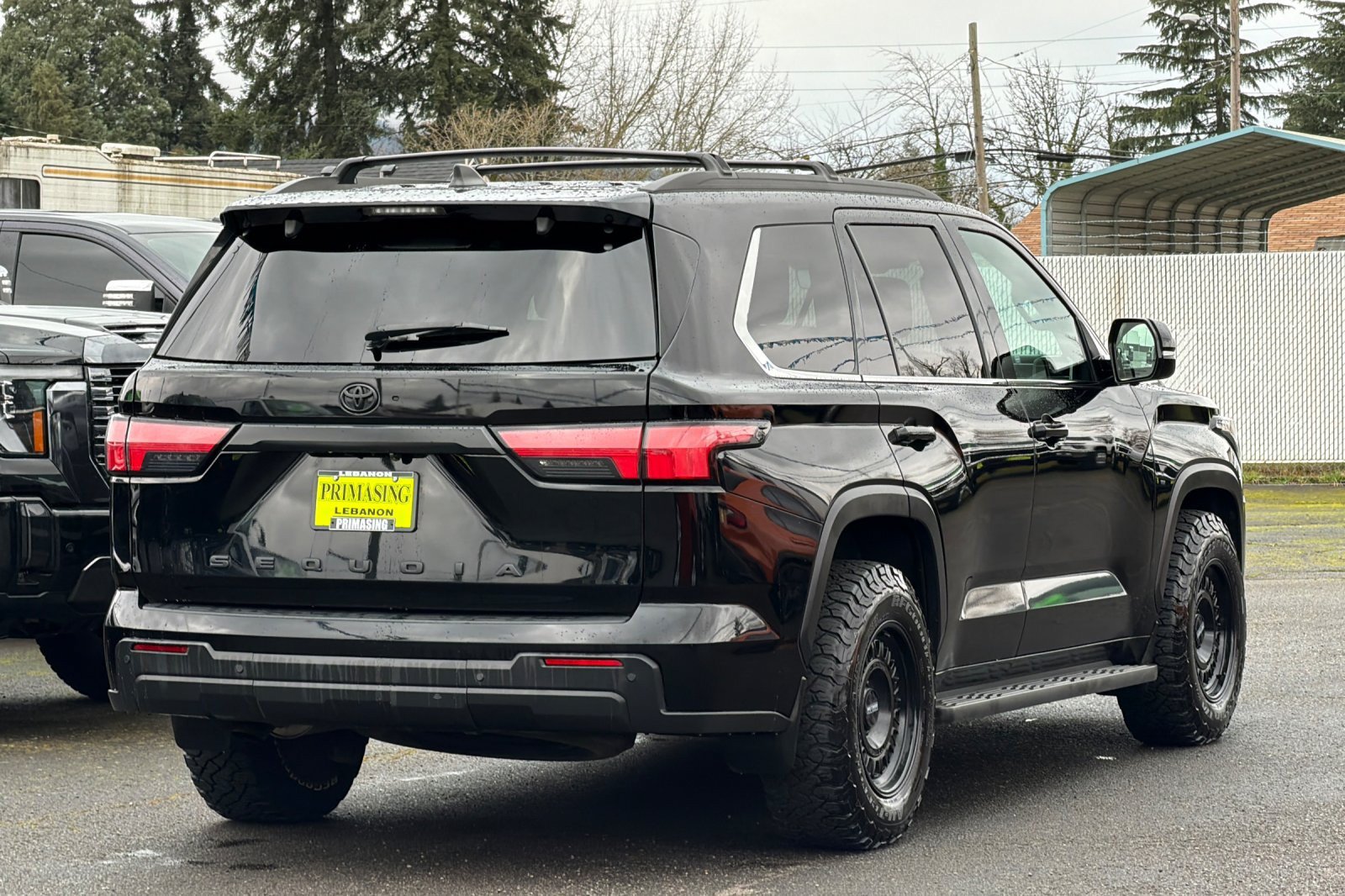Used 2024 Toyota Sequoia SR5 w/ SR5 Premium Package AWD/4WD image 4