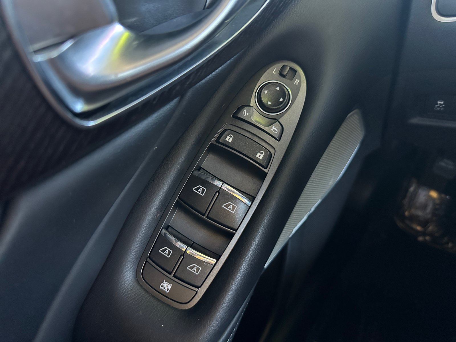 Used 2023 INFINITI Q50 Sensory AWD/4WD image 16