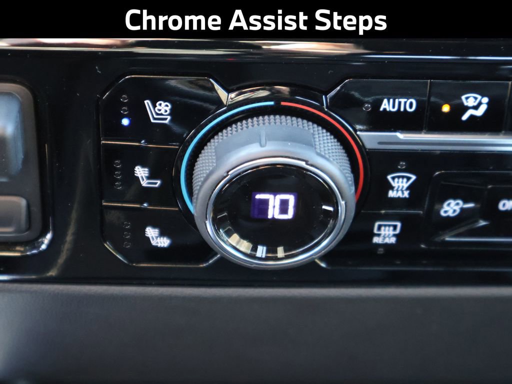 Used 2024 Chevrolet Silverado 1500 High Country w/ Midnight Edition image 34