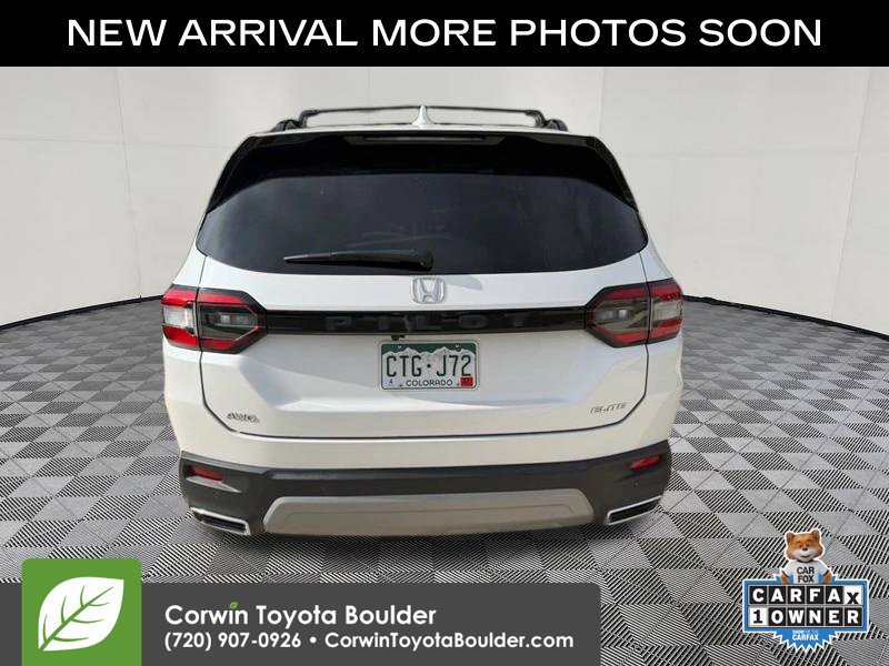 Used 2023 Honda Pilot Elite image 2