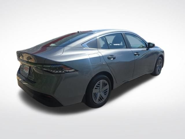 Used 2026 Nissan Sentra S w/ S Cold Weather Package FWD image 5
