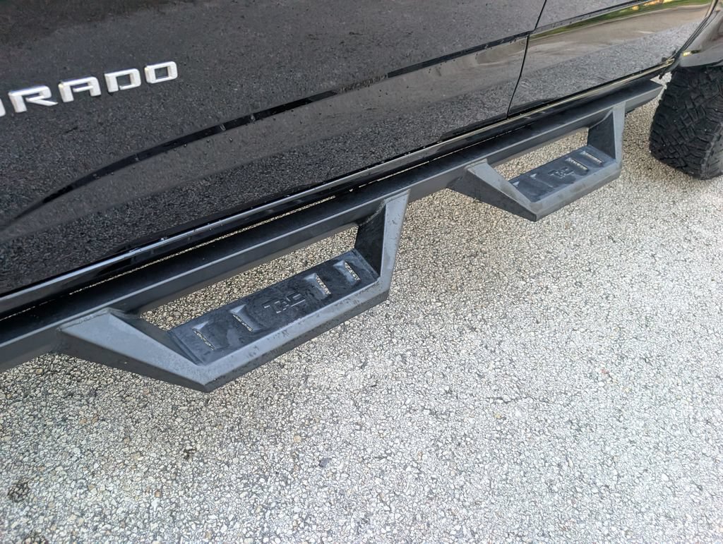 Used 2022 Chevrolet Colorado ZR2 AWD/4WD image 13