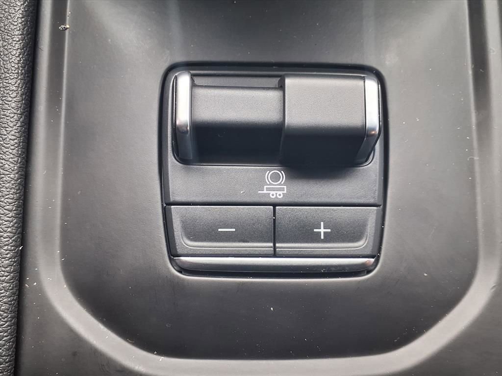 Certified 2025 GMC Sierra 1500 AT4 AWD/4WD image 7