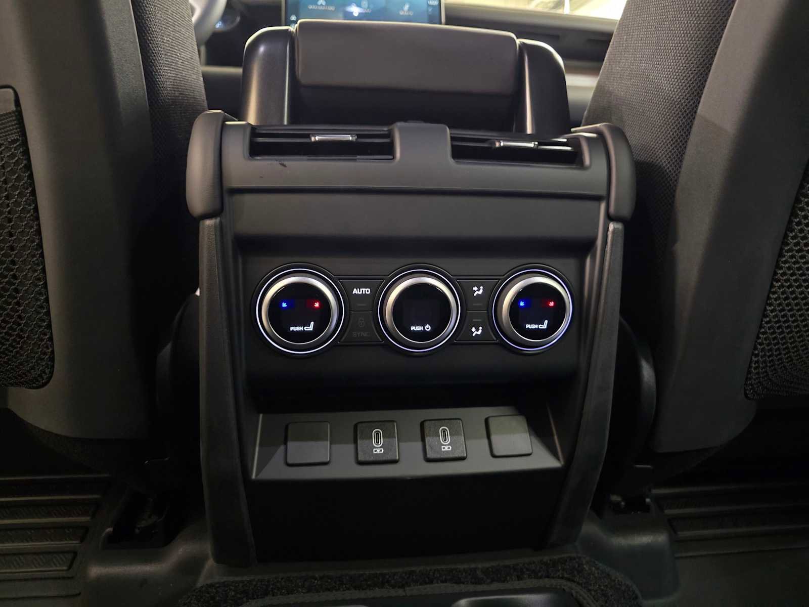 New 2026 Land Rover Defender 130 V8 image 22