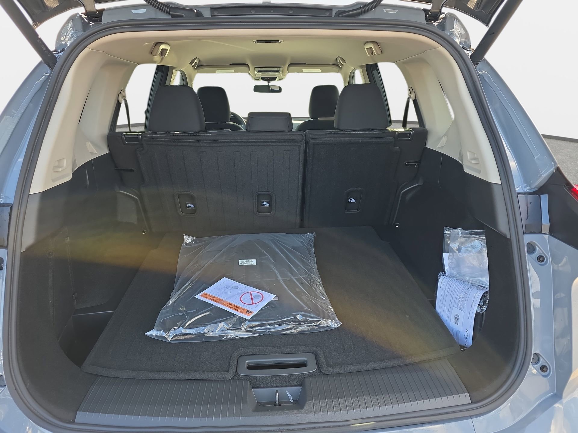 New 2026 Nissan Rogue SV w/ Cold Weather Package image 12