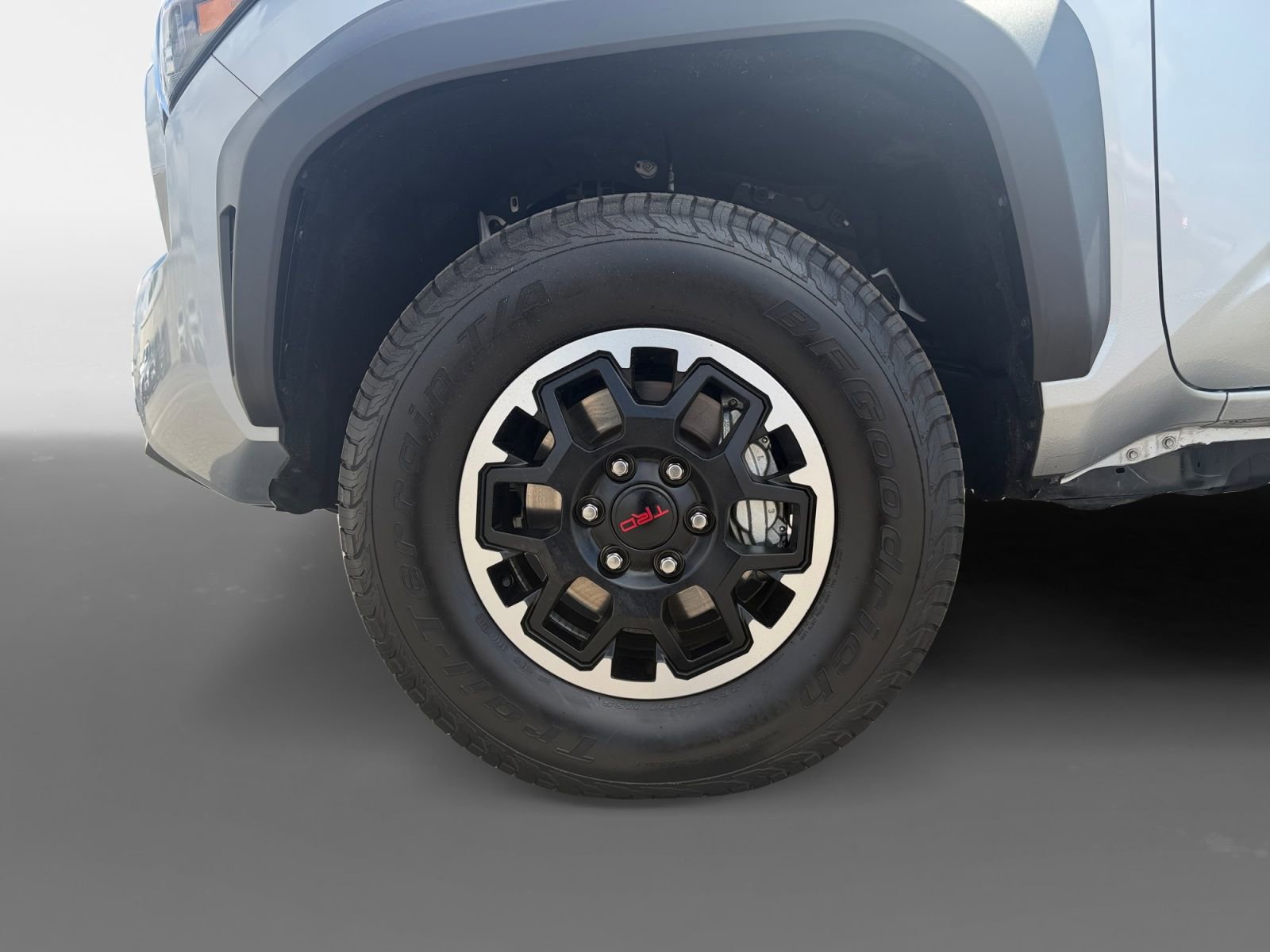 Certified 2025 Toyota Tacoma TRD Off-Road image 14