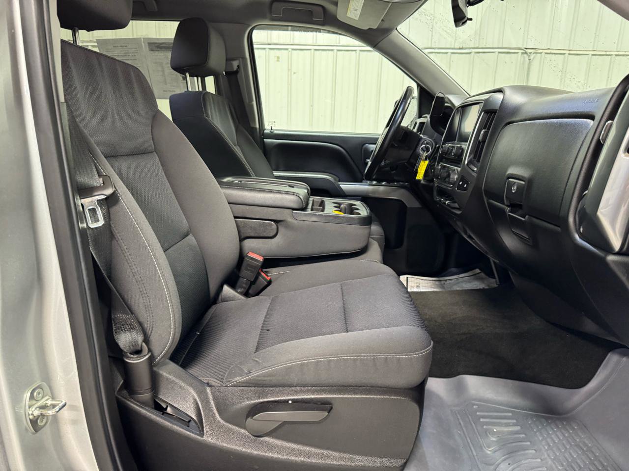 Used 2018 Chevrolet Silverado 1500 LT w/ All Star Edition AWD/4WD image 12