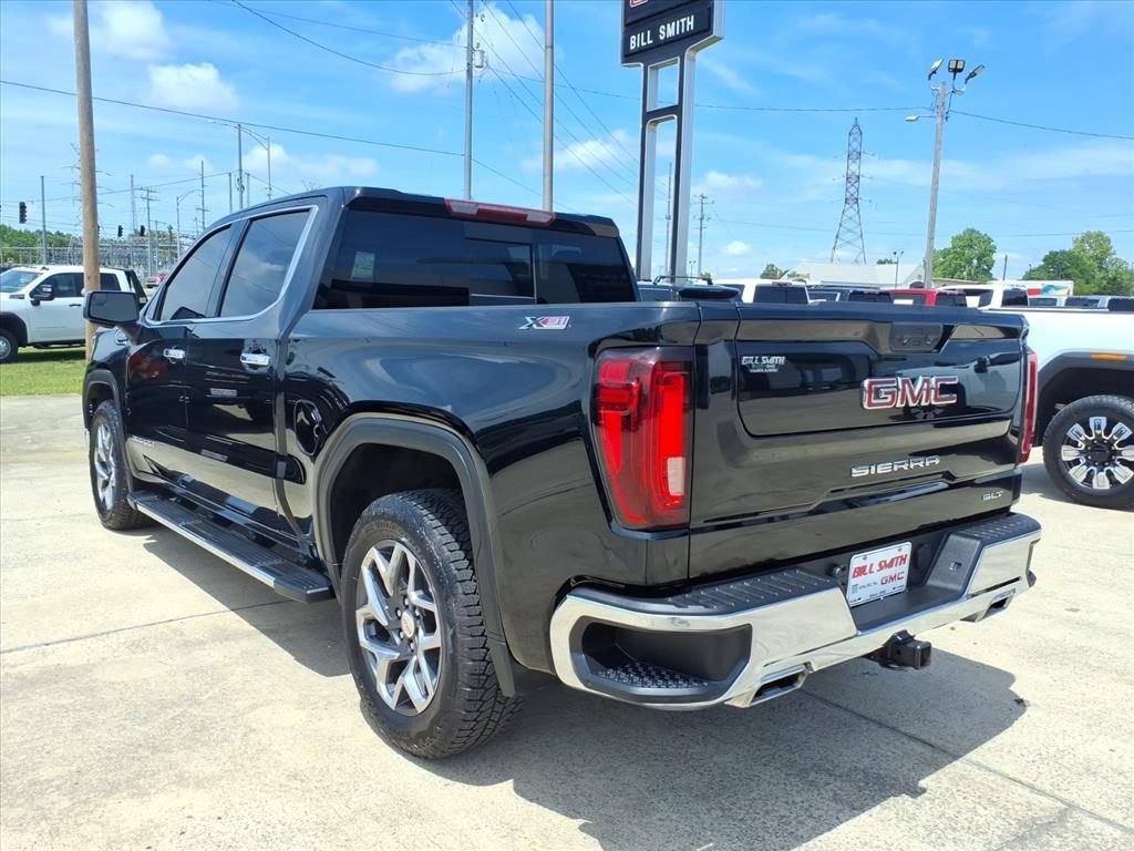 Used 2024 GMC Sierra 1500 SLT w/ SLT Premium Package AWD/4WD image 5