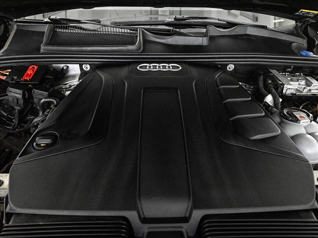 Used 2023 Audi Q7 Premium Plus w/ Premium Plus Package image 25