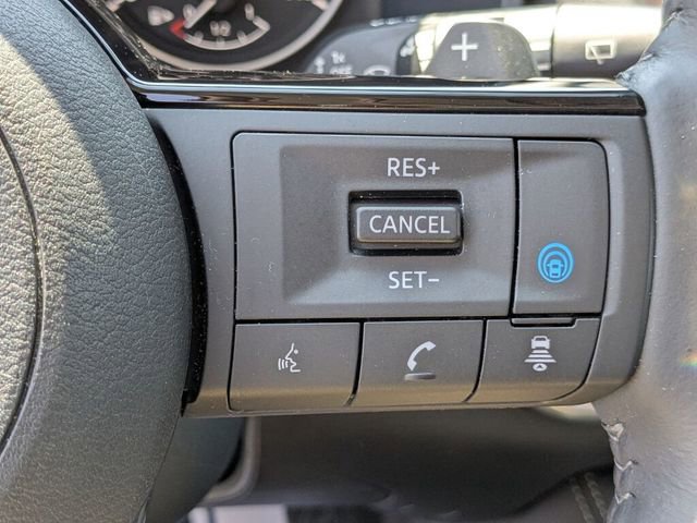 Used 2023 Nissan Rogue SL w/ SL Premium Package image 21