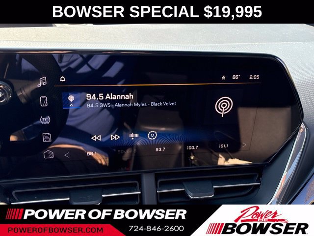 Used 2024 Chevrolet Trax RS w/ Sunroof Package FWD image 15