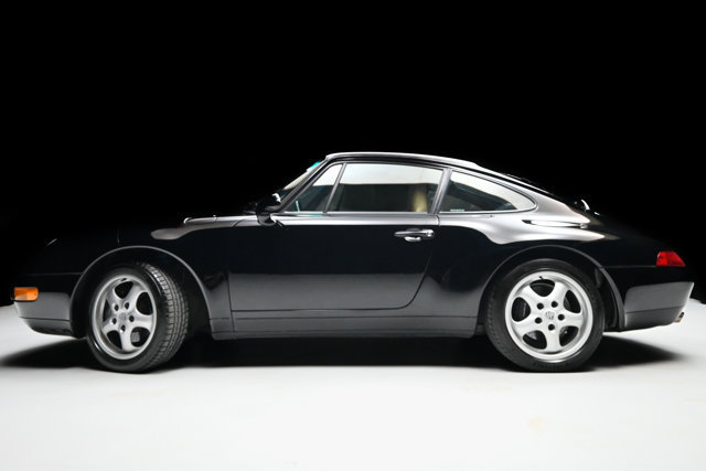 Used 1995 Porsche 911 Carrera RWD image 18
