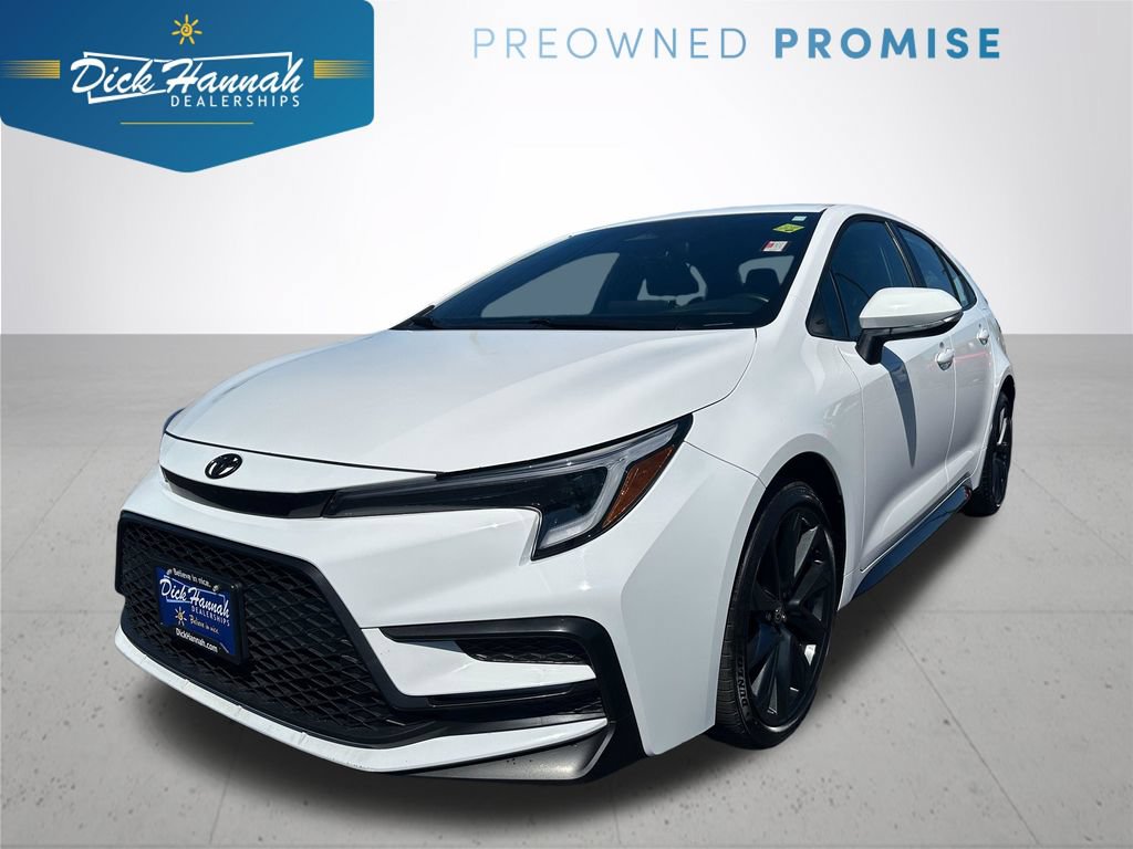 Used 2025 Toyota Corolla SE w/ Convenience Package