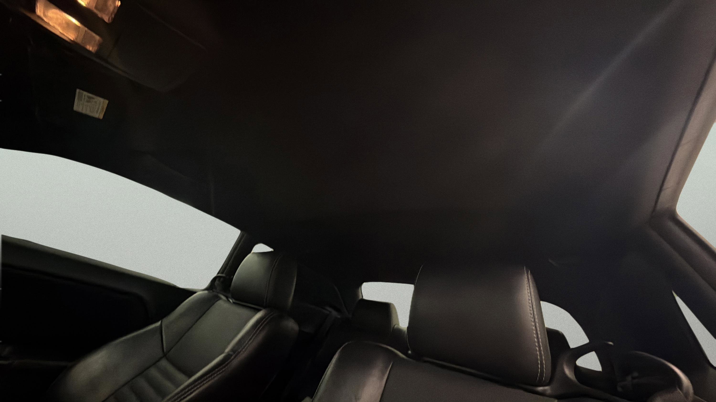 Used 2010 Dodge Challenger R/T RWD image 11