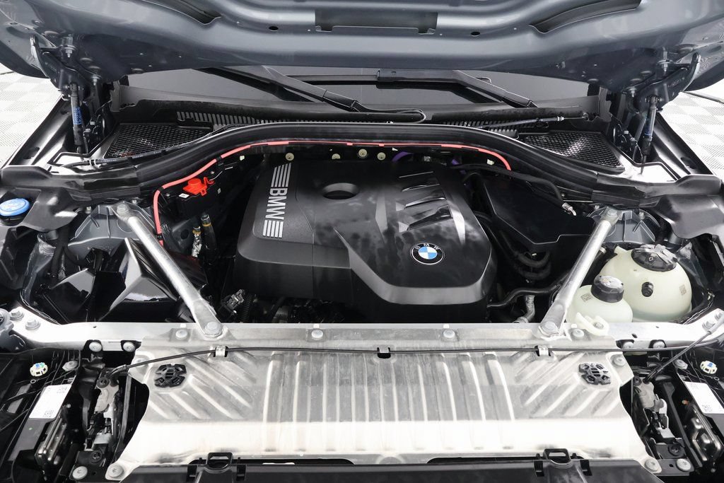 Used 2025 BMW X3 xDrive30i w/ Premium Package AWD/4WD image 15