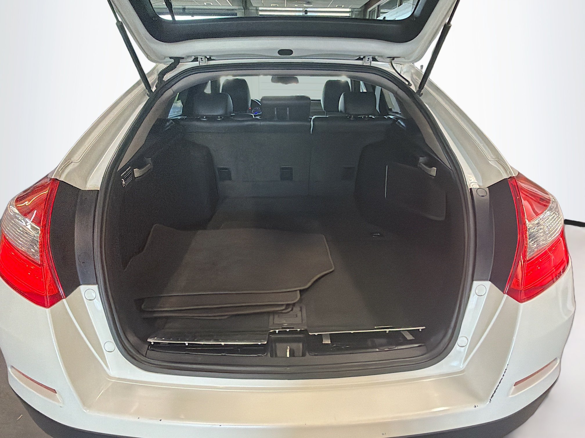 Used 2013 Honda Crosstour EX-L image 28