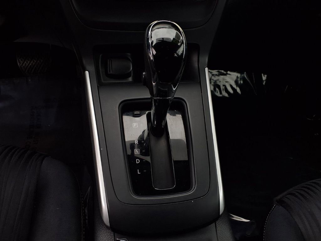Used 2017 Nissan Sentra SV image 11