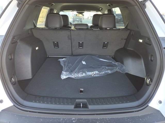 New 2026 Chevrolet Equinox LT w/ Convenience Package II image 26